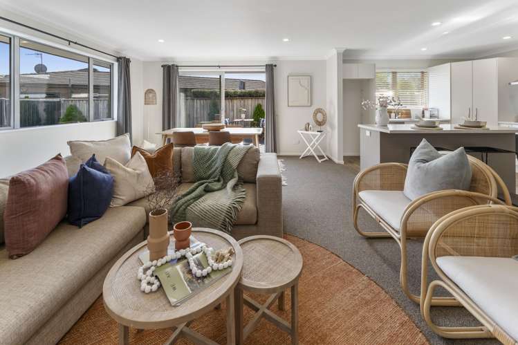 47 Kendall View Stoke_4