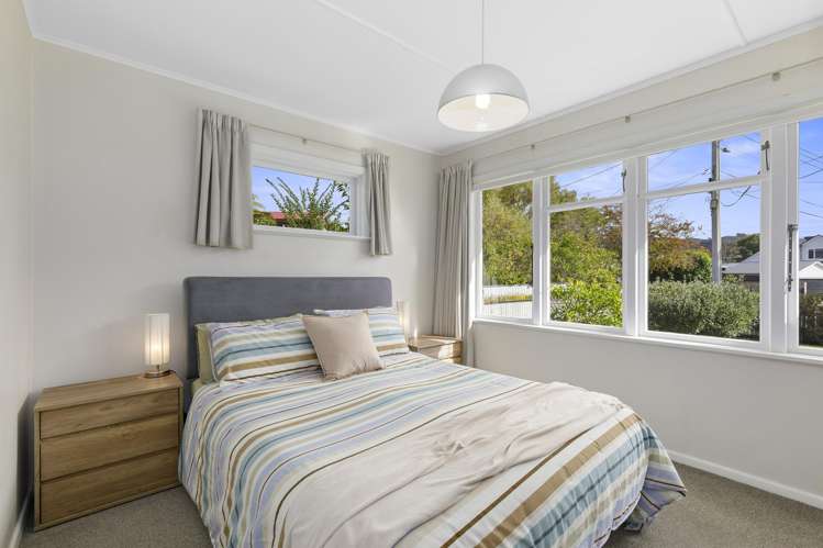 9 Huia Grove Elderslea_12