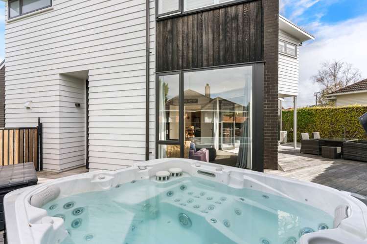 24a Fernwood Place Wai O Taiki Bay_25
