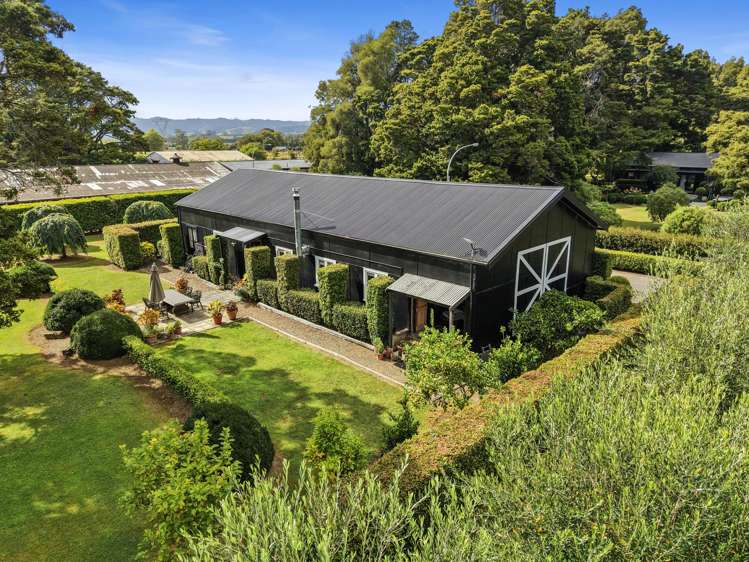 50 Parish Line Road Clevedon_14