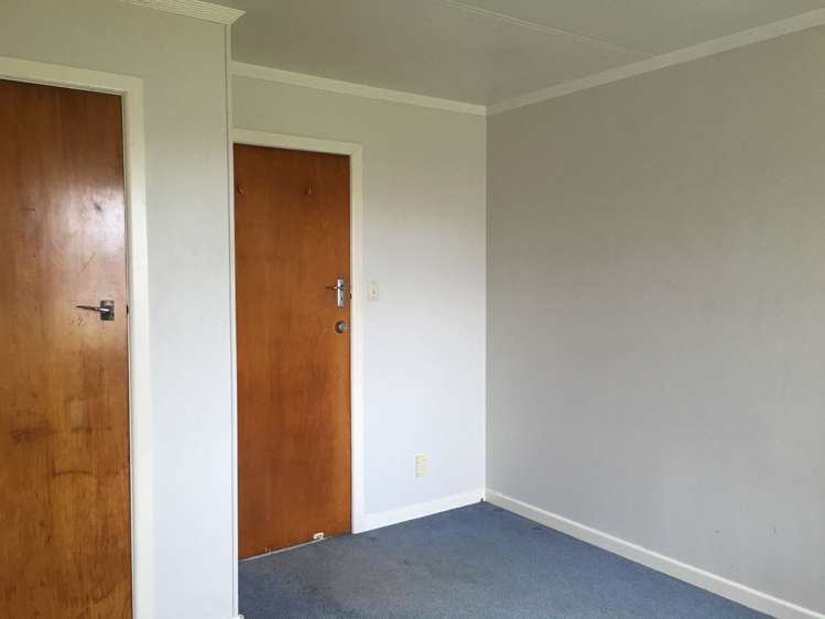 93 Henderson Valley Road Henderson_6