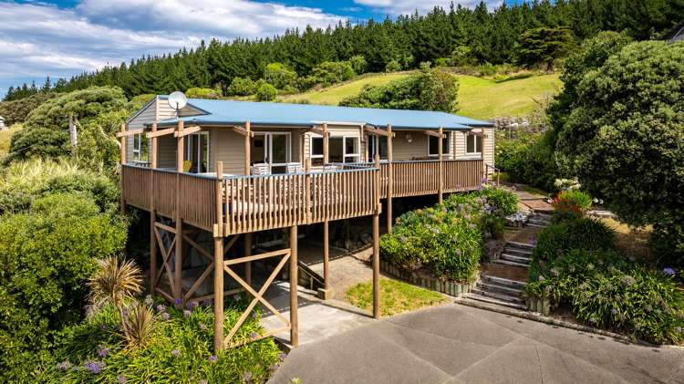 213 Harper Road Waimarama_1