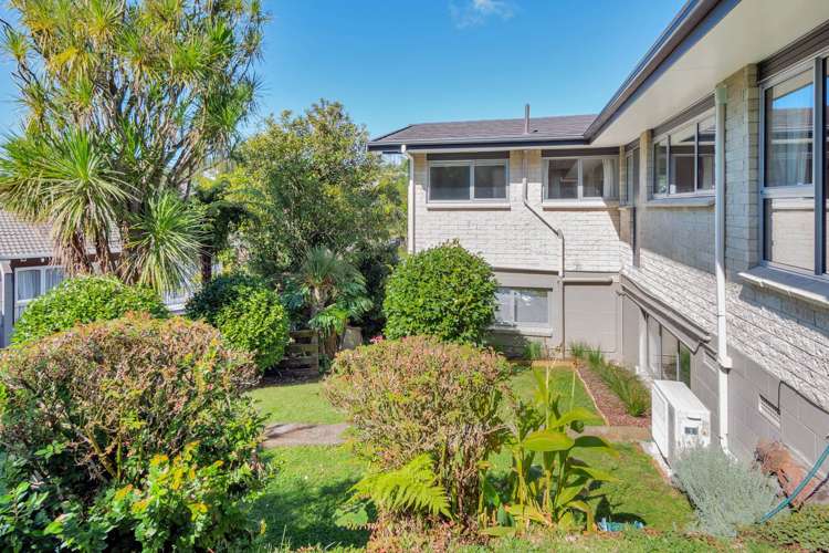8 Coromandel Crescent Mairangi Bay_28