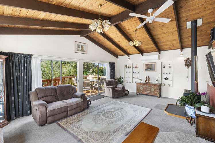 368 Whangaparaoa Road Stanmore Bay_3