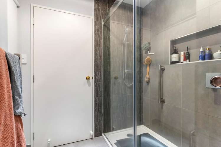 3 Woodlark Close Weymouth_11