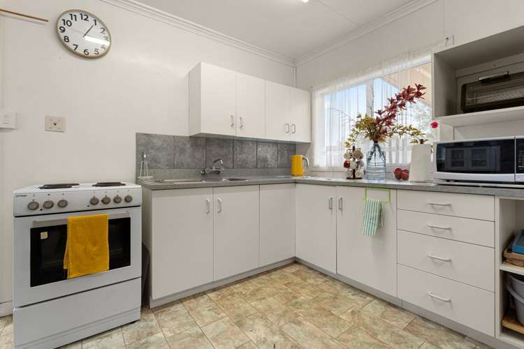 8 Neumann Street Kawakawa_16