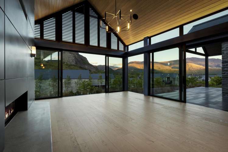 3A Ploughmans Lane_3