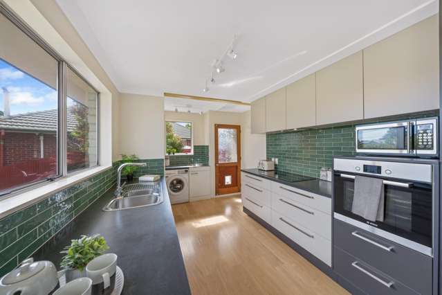 22 Sandown Crescent Aranui_3