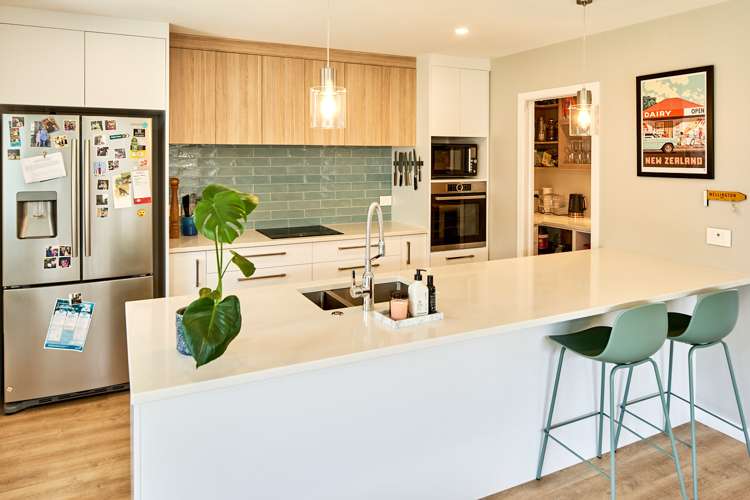 8 Prestbury Grove Churton Park_5