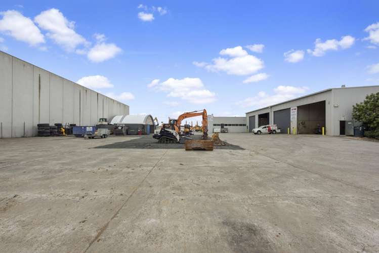 211 Roscommon Road Wiri_3