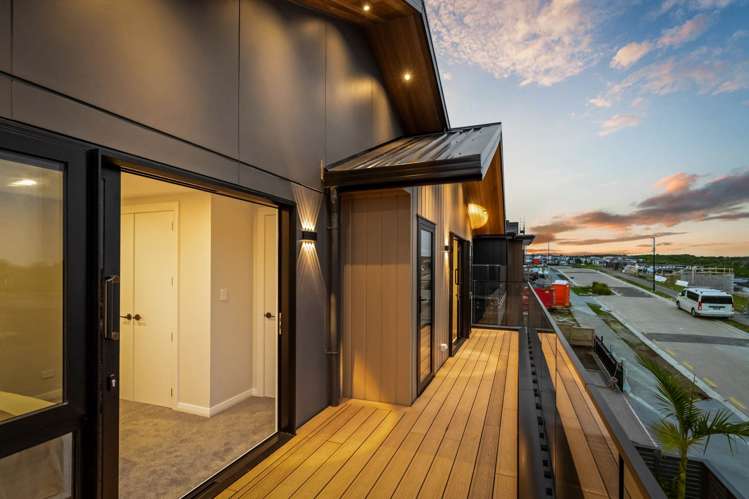 3 Humenga Place Long Bay_49