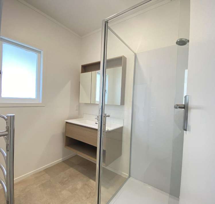 930 Heaphy Terrace 1055_6