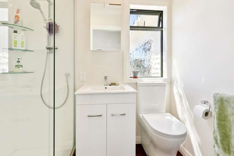 77 Creswick Terrace Northland_11