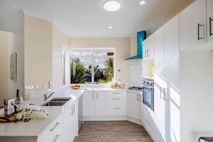 5 Driftwood Drive Red Beach_13