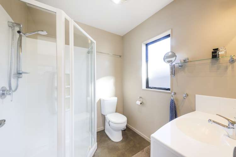 17 Walnut Grove Kelvin Grove_12