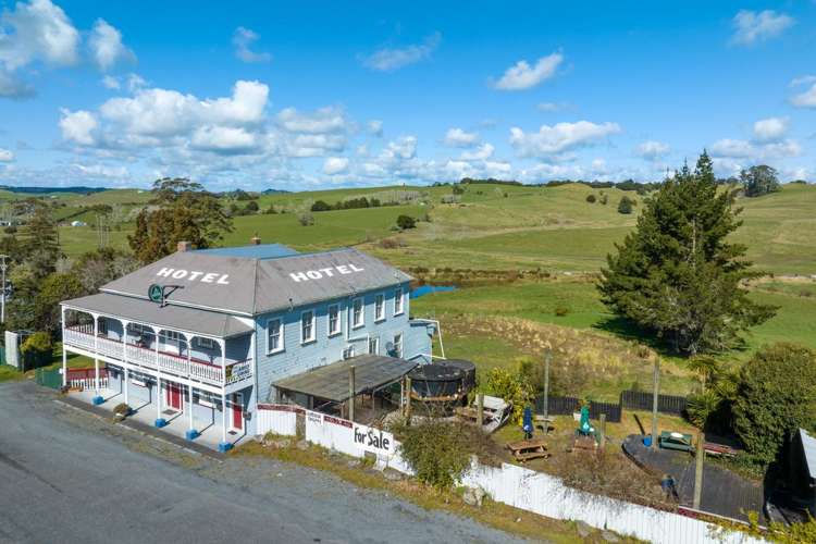 3827 State Highway 1 Towai_1