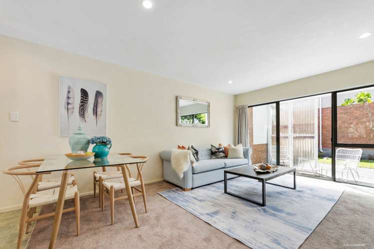 18/1 Melview Place_3