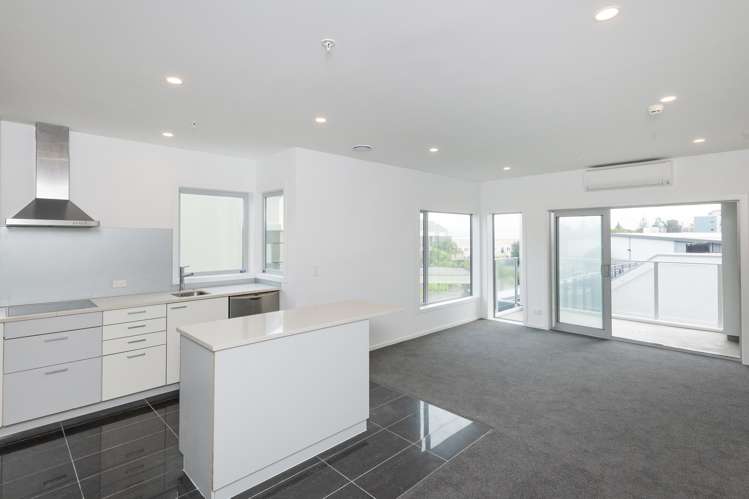 210/4 Reads Quay, Marinaview_3