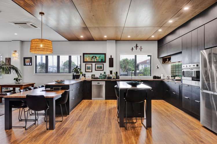 30 Fox Street Opunake_13