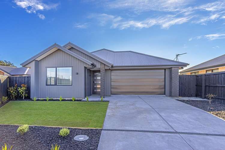 63 Mehrtens Crescent_0