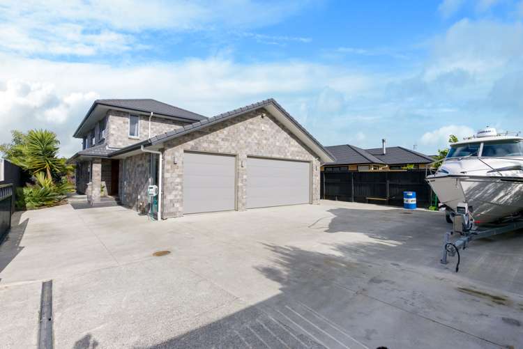 7 Freedom Lane Beachlands_26