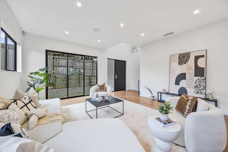 8c Willow Way Sunnyhills_2