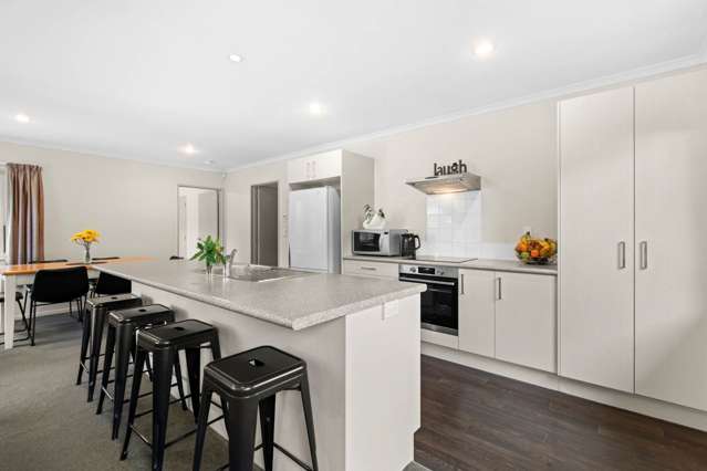 16 Poaka Avenue Takanini_4