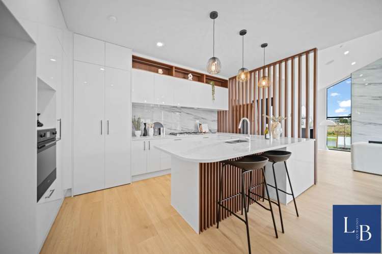 38 Furlough Road Opaheke_8