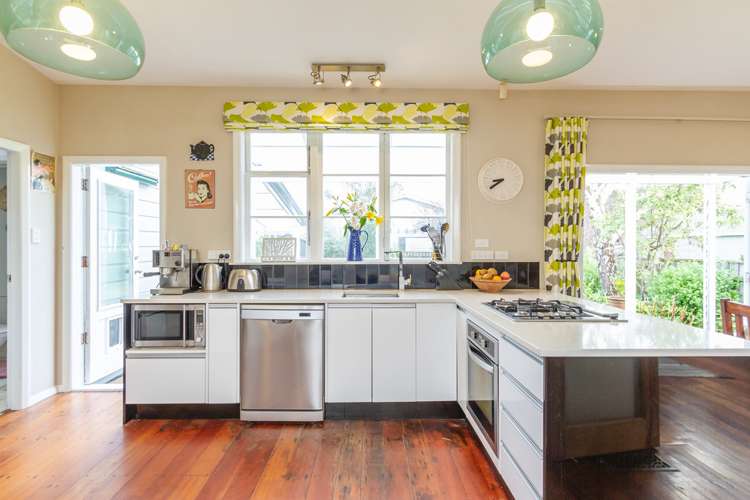 22 South Street Petone_7