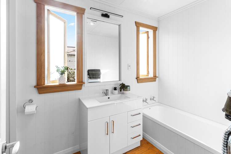 4 Barrett Road Spotswood_19