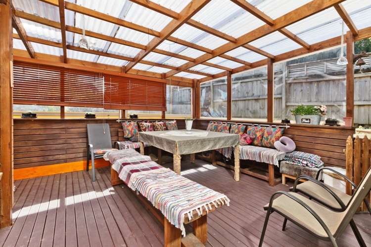 11 Fernbank Lane Greenhithe_12