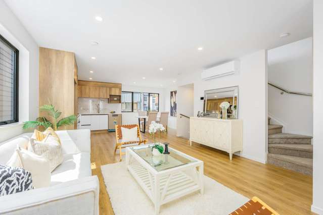 9/6 Woodhouse Place West Harbour_4