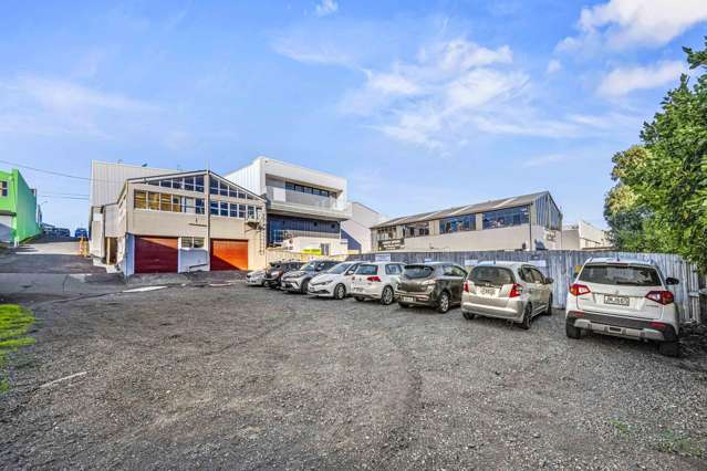 39 Barrys Point Road Takapuna_3