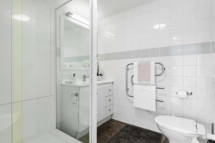 1/106 Island Bay Road Beach Haven_32