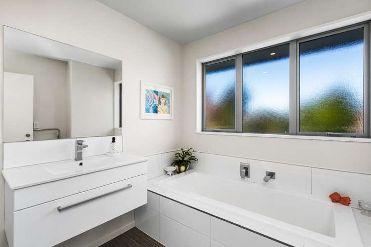 13 Muir Avenue Halswell_24