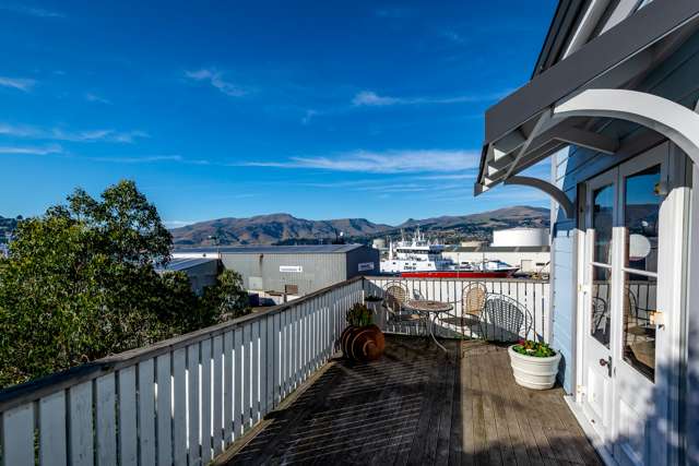 32 Godley Quay Lyttelton_3