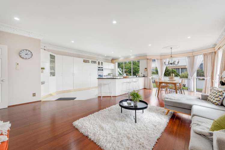 35 McCahill Views Botany Downs_13