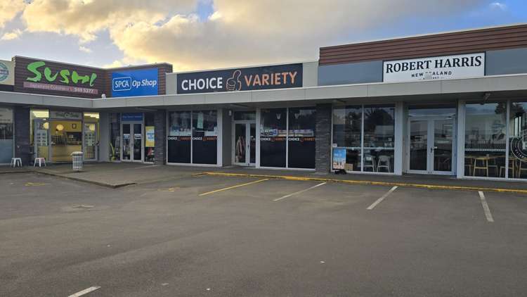 Unit 3, 76 Main Road Katikati_6