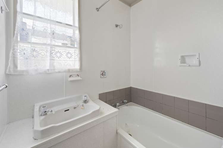 50 Robinson Crescent Tamatea_7