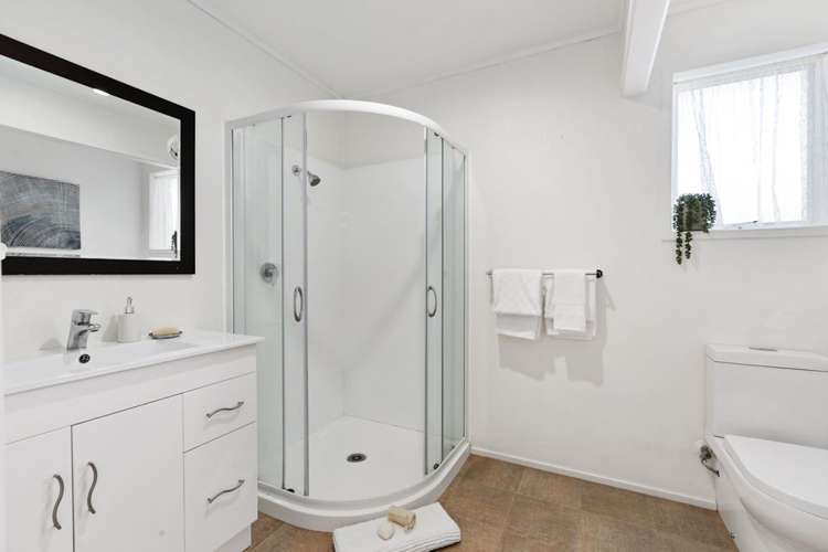 9 Walton Street Red Beach_5