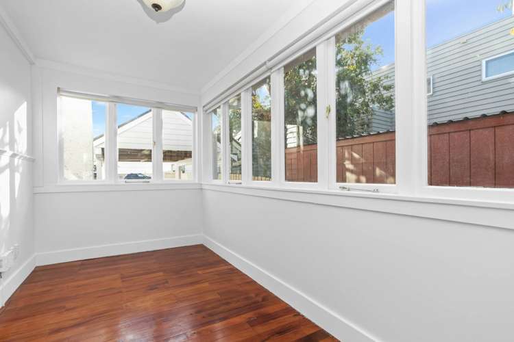 10 Pleasant Road Glen Eden_6