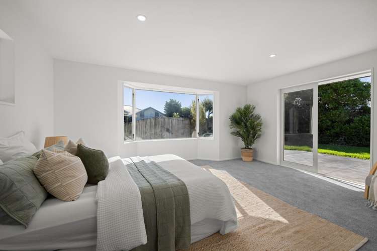 9 Shearwater Drive Woolston_11