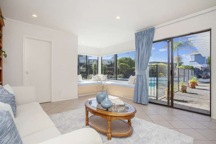 21a Bramley Drive Farm Cove_5