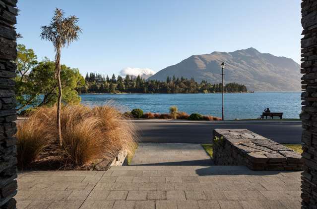 Lakefront Residence in Coveted Queenstown Address