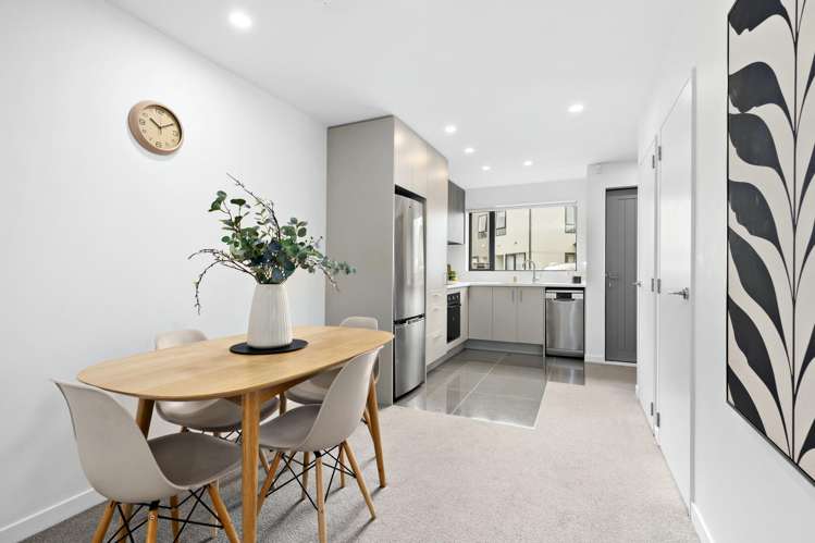 2/170 Fraser Avenue Johnsonville_5