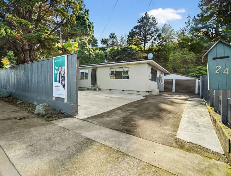 24 Hill Road_0