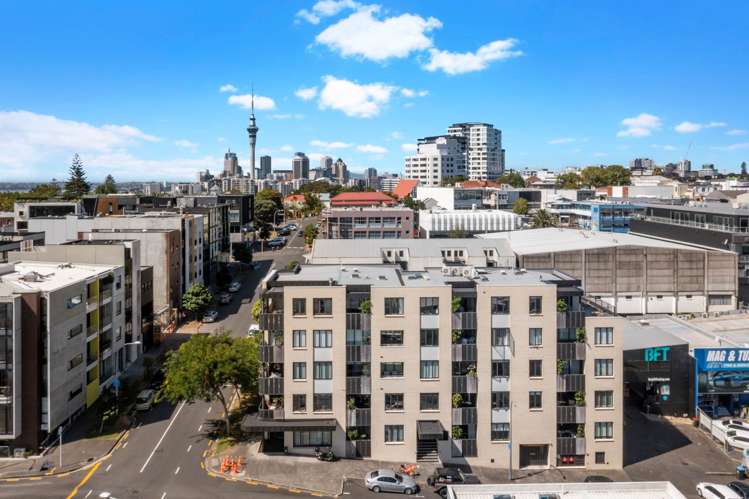 302/23a Pollen Street Grey Lynn_14