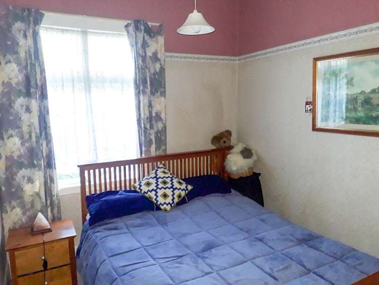 2 Gore Street Bluff_9