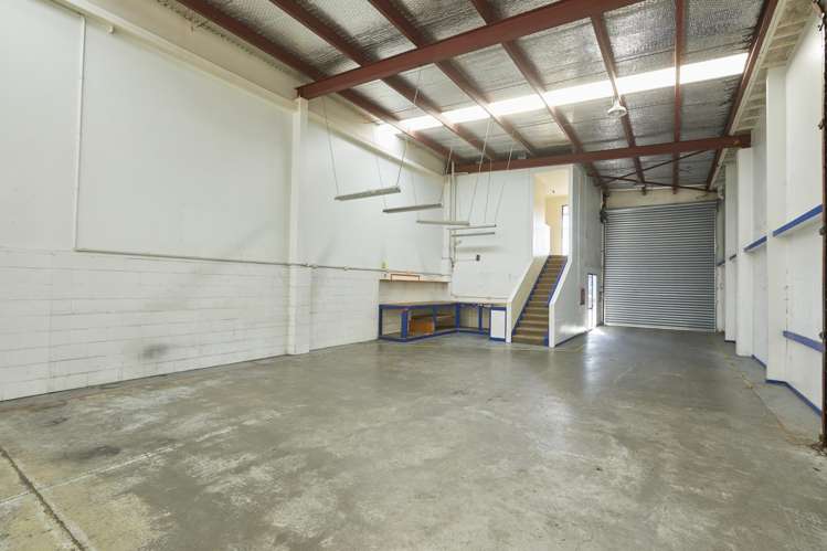 2/65 Nelson Street Petone_1