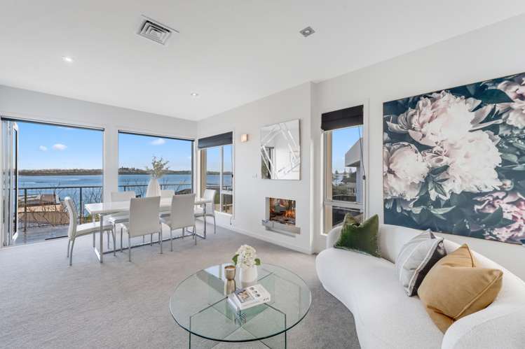 5 Bucklands Beach Road Bucklands Beach_1